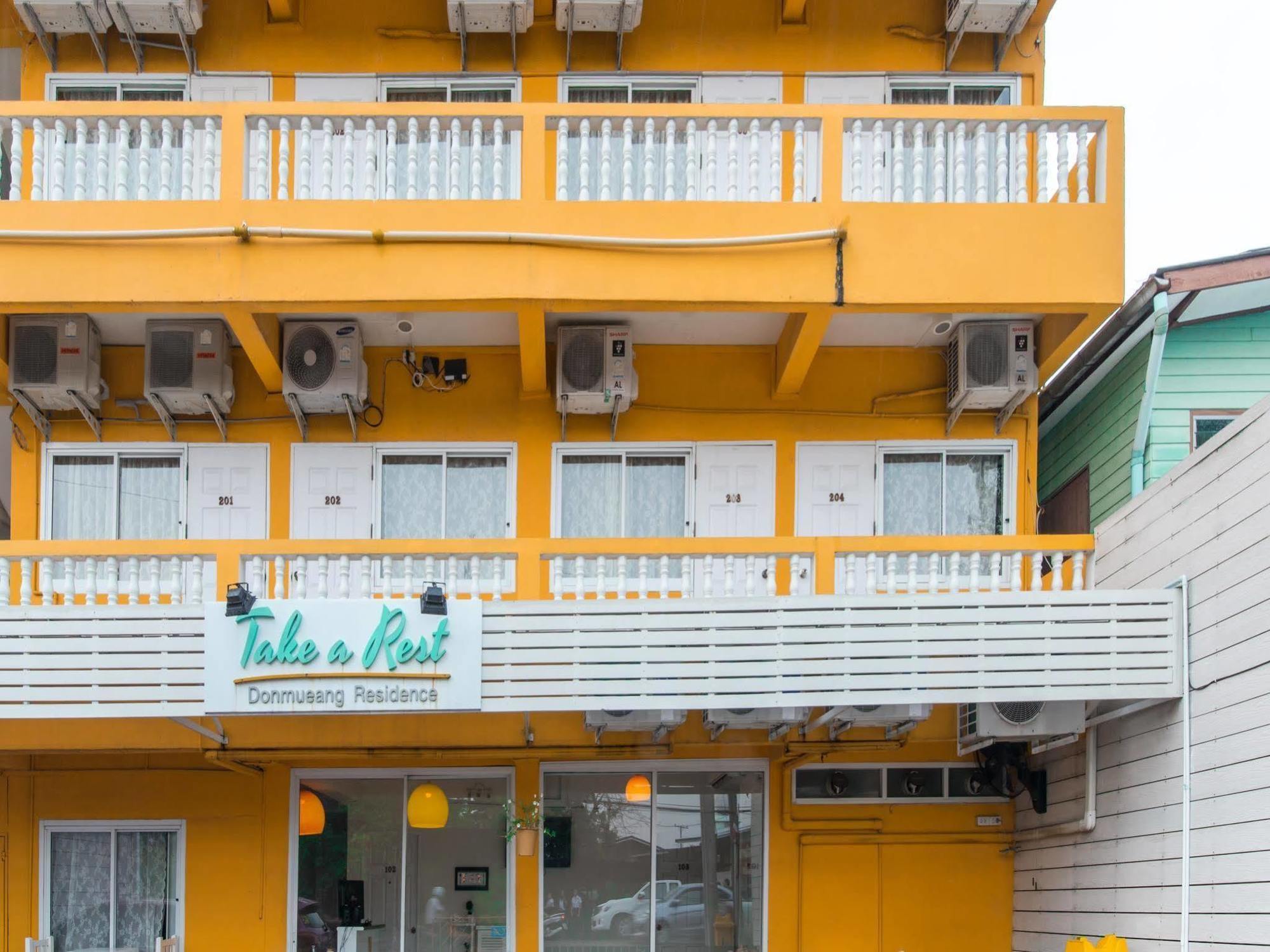 Take A Rest Donmuang Residence Bangkok Exterior photo